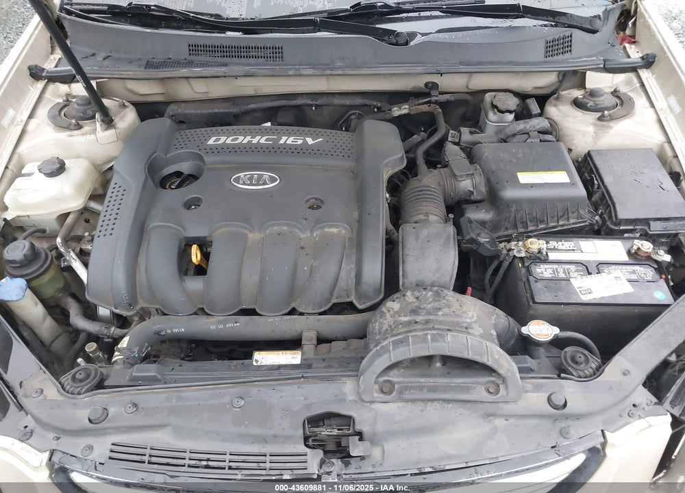 2008 KIA OPTIMA LX VIN: KNAGE123385189963