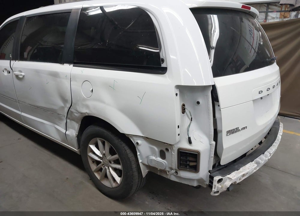 2016 DODGE GRAND CARAVAN SXT VIN: 2C4RDGCG5GR210235