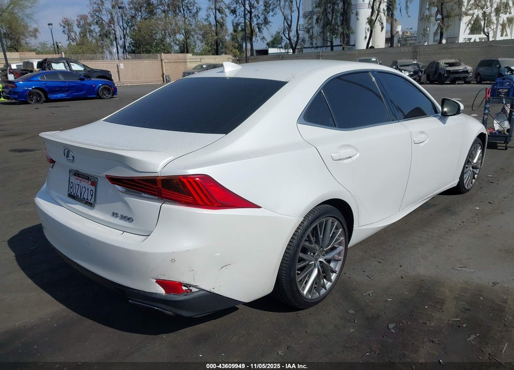 2018 LEXUS IS 300 VIN: JTHBA1D21J5074750
