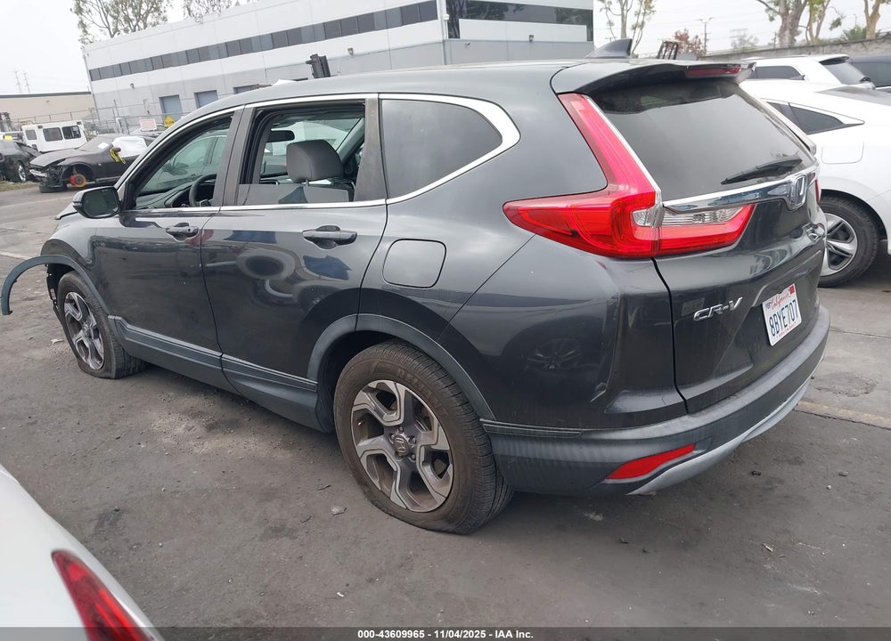 2018 HONDA CR-V EX VIN: 7FARW1H59JE005510