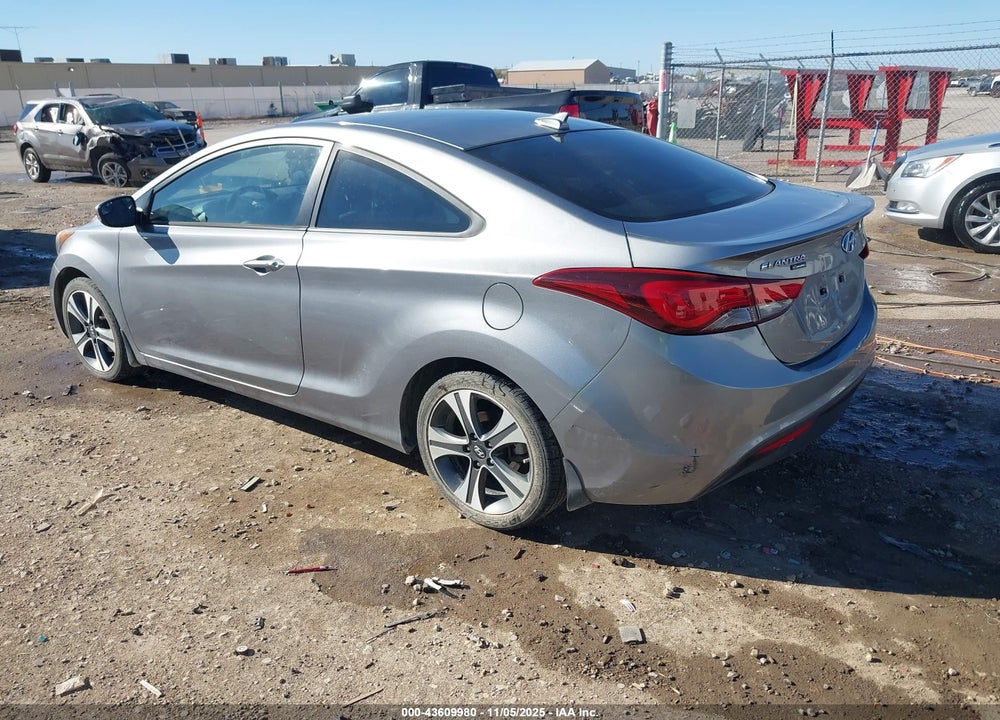 2014 HYUNDAI ELANTRA VIN: KMHDH6AH5EU026767