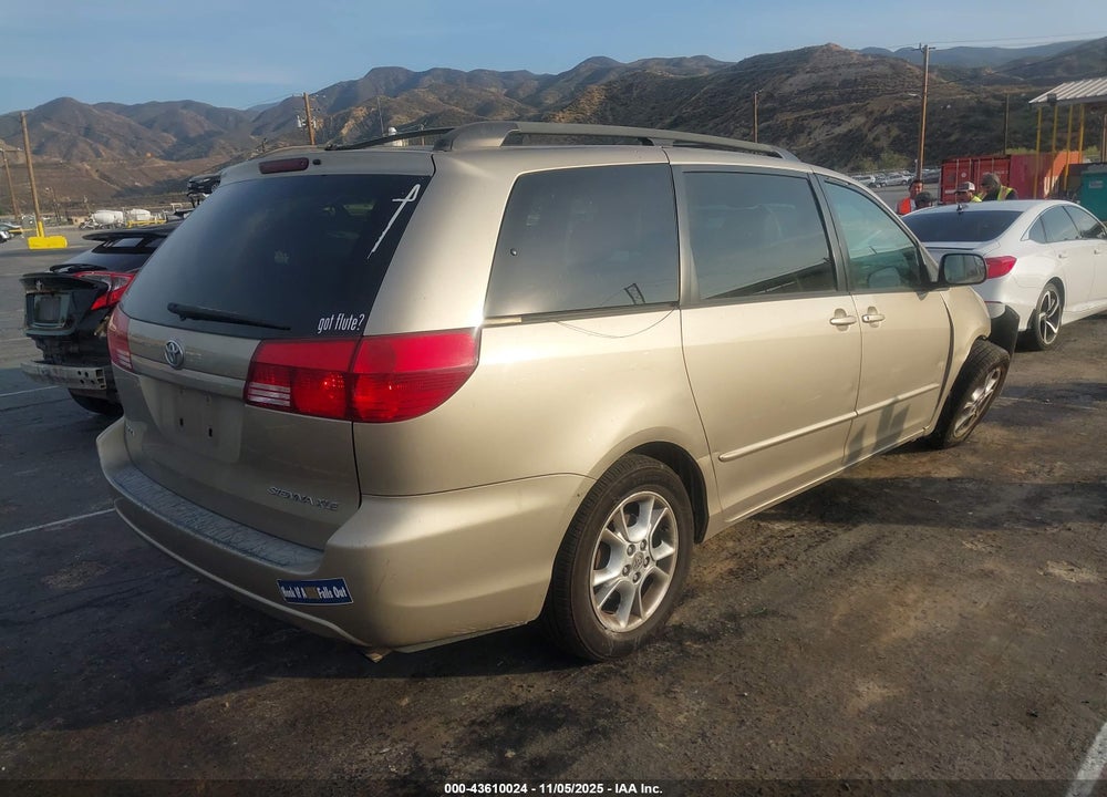 2004 TOYOTA SIENNA XLE VIN: 5TDZA22C54S212161