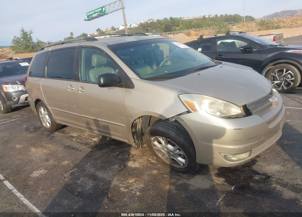 2004 TOYOTA SIENNA XLE VIN: 5TDZA22C54S212161