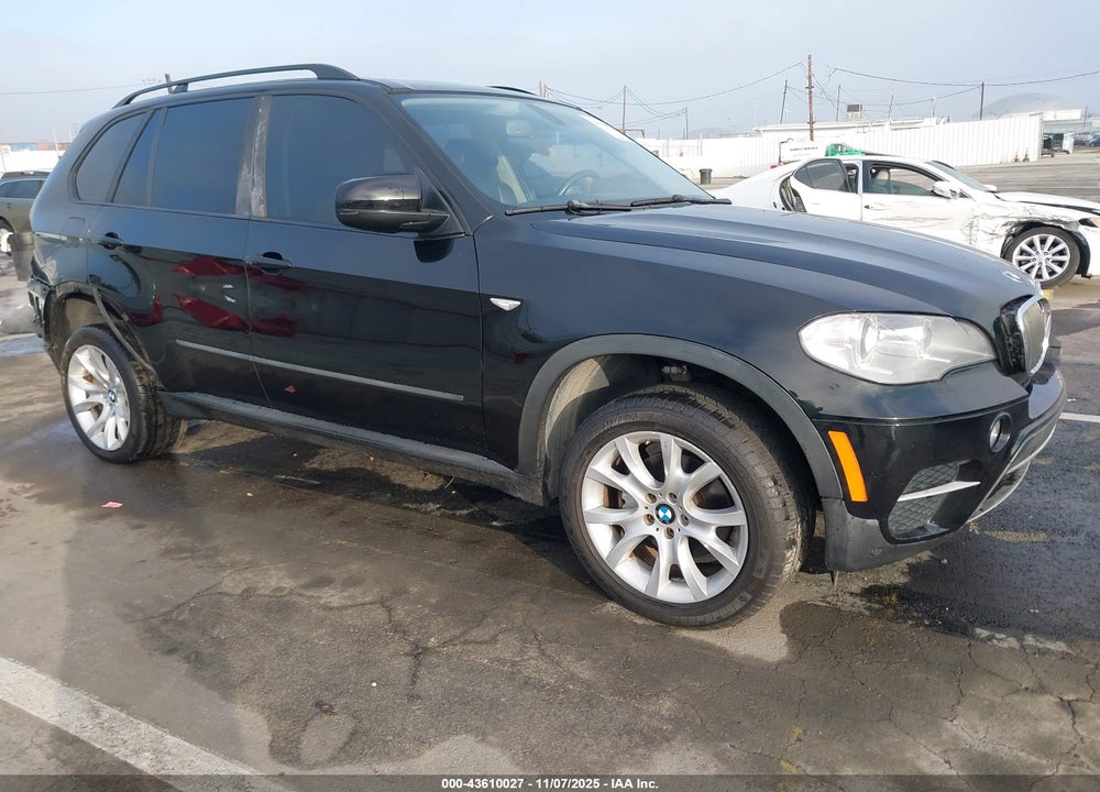 2013 BMW X5 XDRIVE35I/XDRIVE35I PREMIUM/XDRIVE35I SPORT ACTIVITY VIN: 5UXZV4C52D0G52892