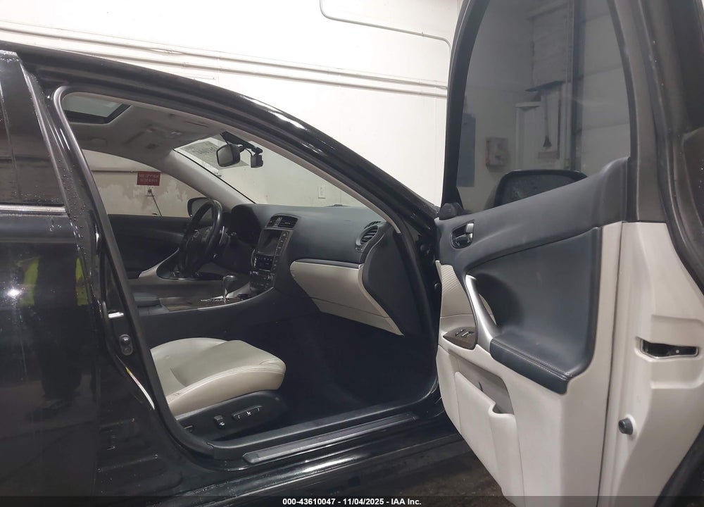 2012 LEXUS IS 250 VIN: JTHCF5C2XC5055213