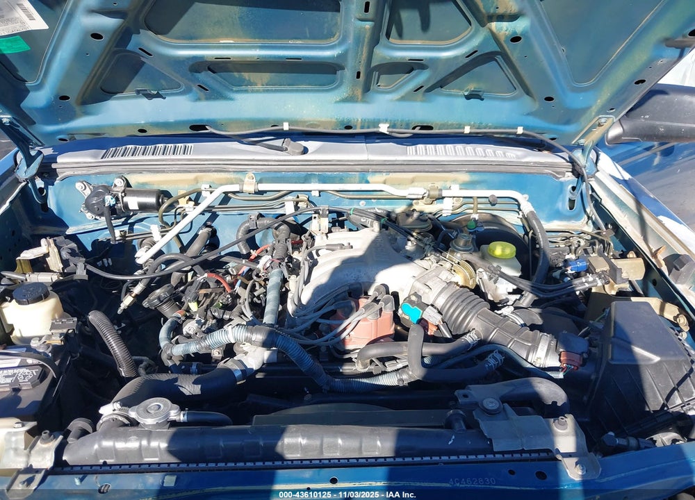 2004 NISSAN FRONTIER VIN: 1N6ED29X44C462830