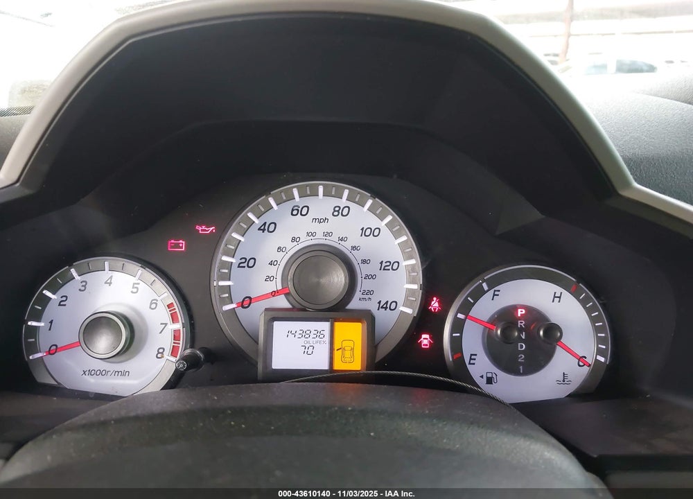 2015 HONDA PILOT LX VIN: 5FNYF4H24FB045354
