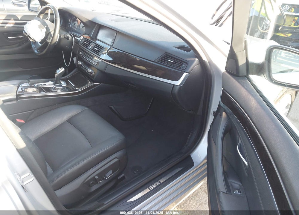 2016 BMW 535I VIN: WBA5B1C5XGG551712