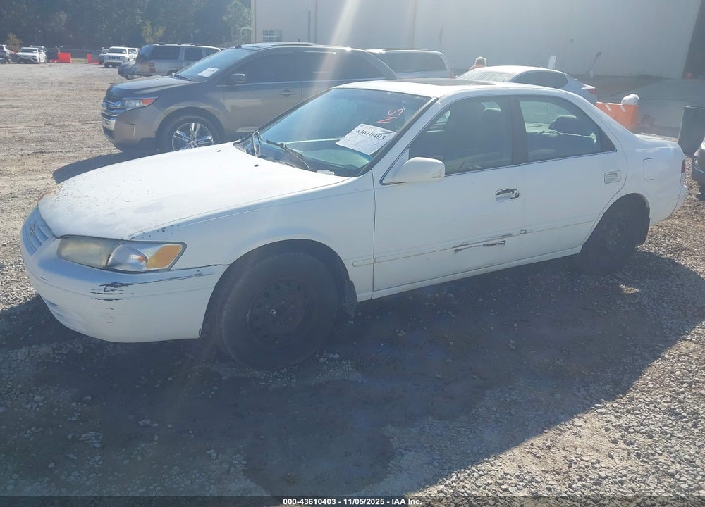 1999 TOYOTA CAMRY LE VIN: 4T1BG22K5XU456086