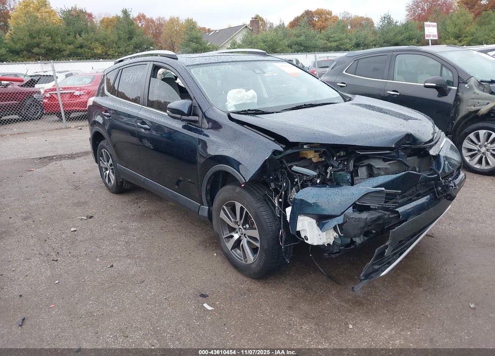 2018 TOYOTA RAV4 XLE VIN: JTMWFREV2JJ198805