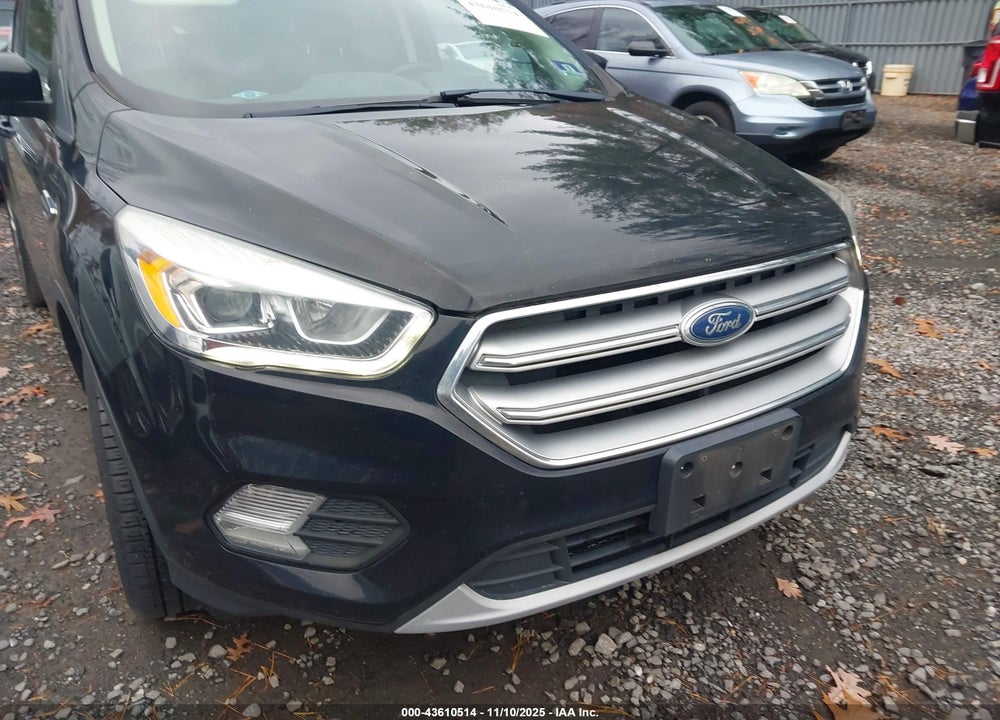 2017 FORD ESCAPE TITANIUM VIN: 1FMCU9JD7HUC83505