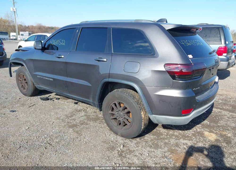 2019 JEEP GRAND CHEROKEE LAREDO E 4X4 VIN: 1C4RJFAG3KC761920