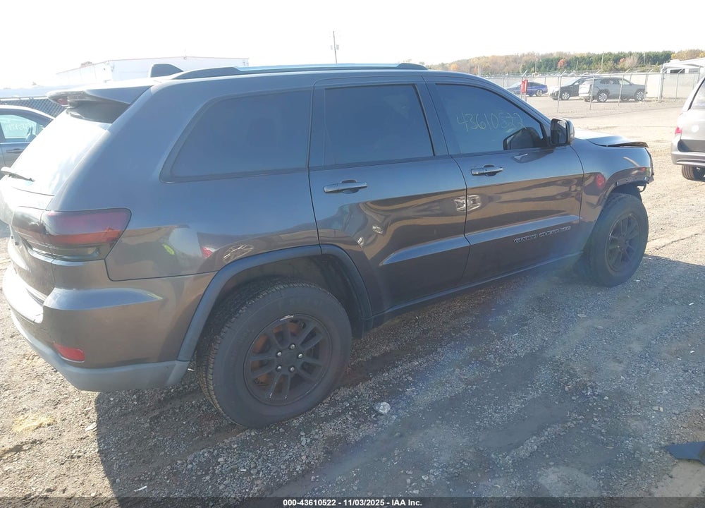 2019 JEEP GRAND CHEROKEE LAREDO E 4X4 VIN: 1C4RJFAG3KC761920