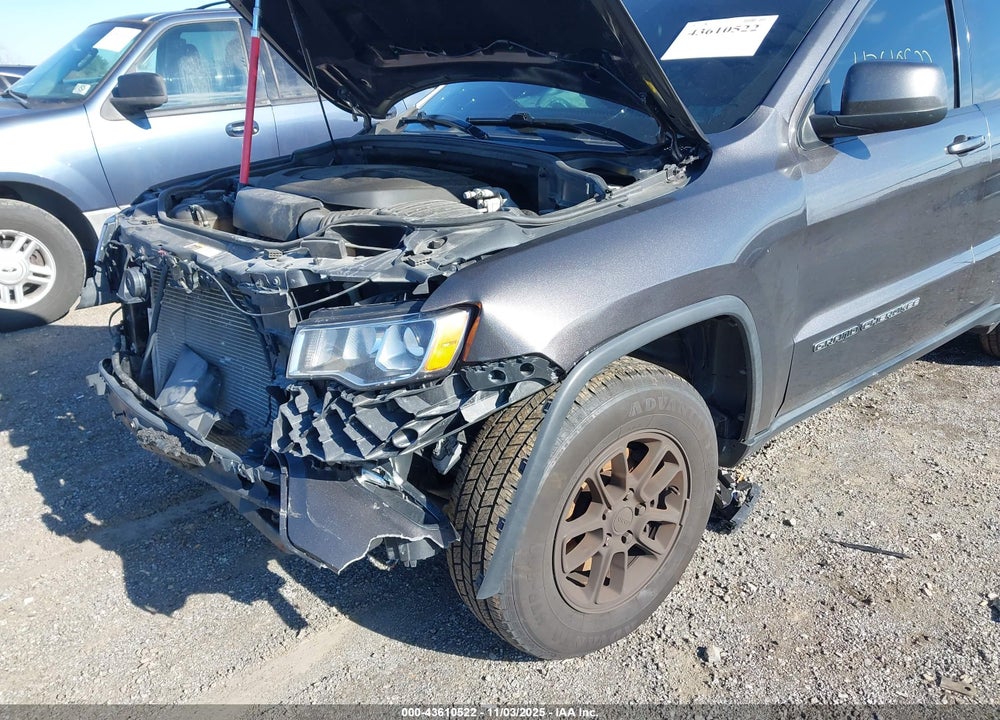 2019 JEEP GRAND CHEROKEE LAREDO E 4X4 VIN: 1C4RJFAG3KC761920