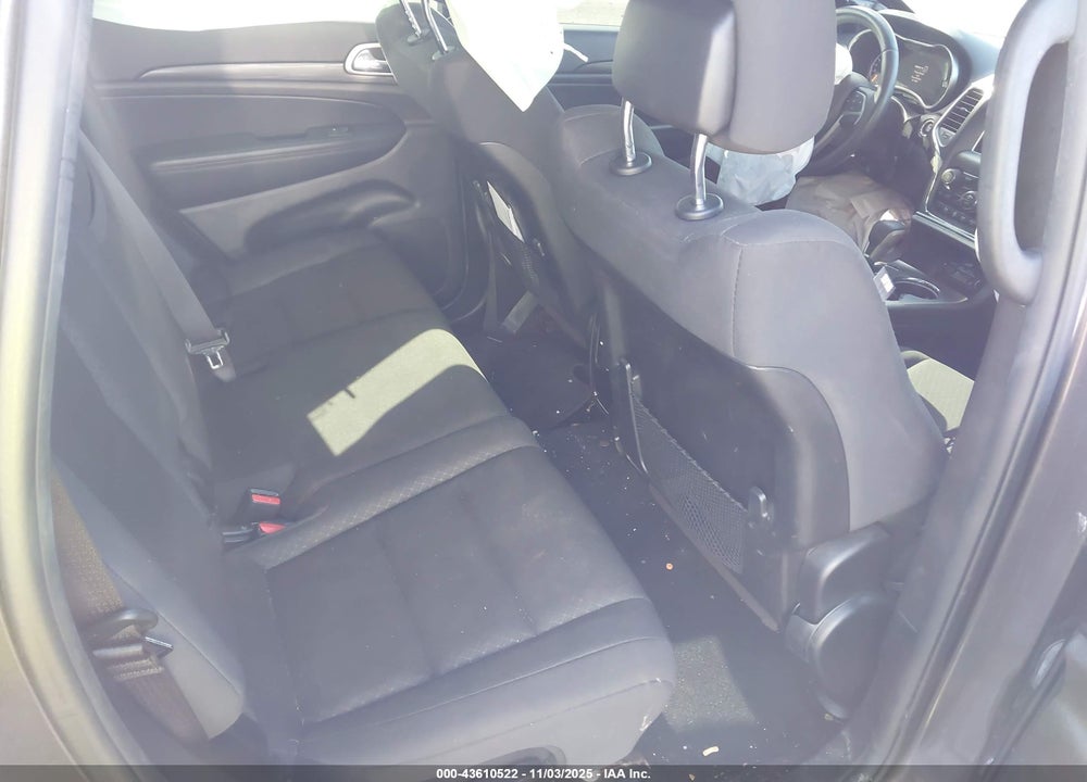2019 JEEP GRAND CHEROKEE LAREDO E 4X4 VIN: 1C4RJFAG3KC761920