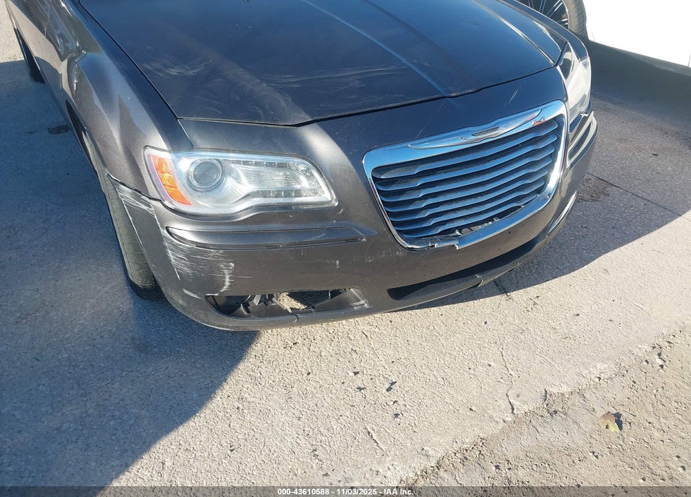 2013 CHRYSLER 300C VIN: 2C3CCAEG6DH620230