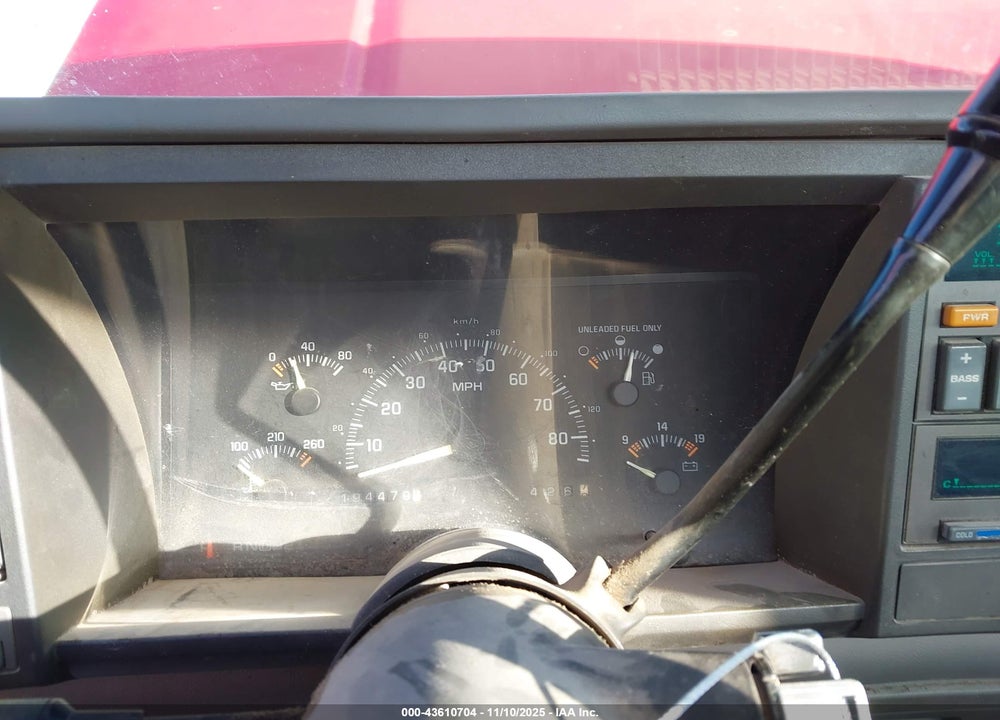 1994 CHEVROLET GMT-400 K1500 VIN: 1GCEK14K3RE184495
