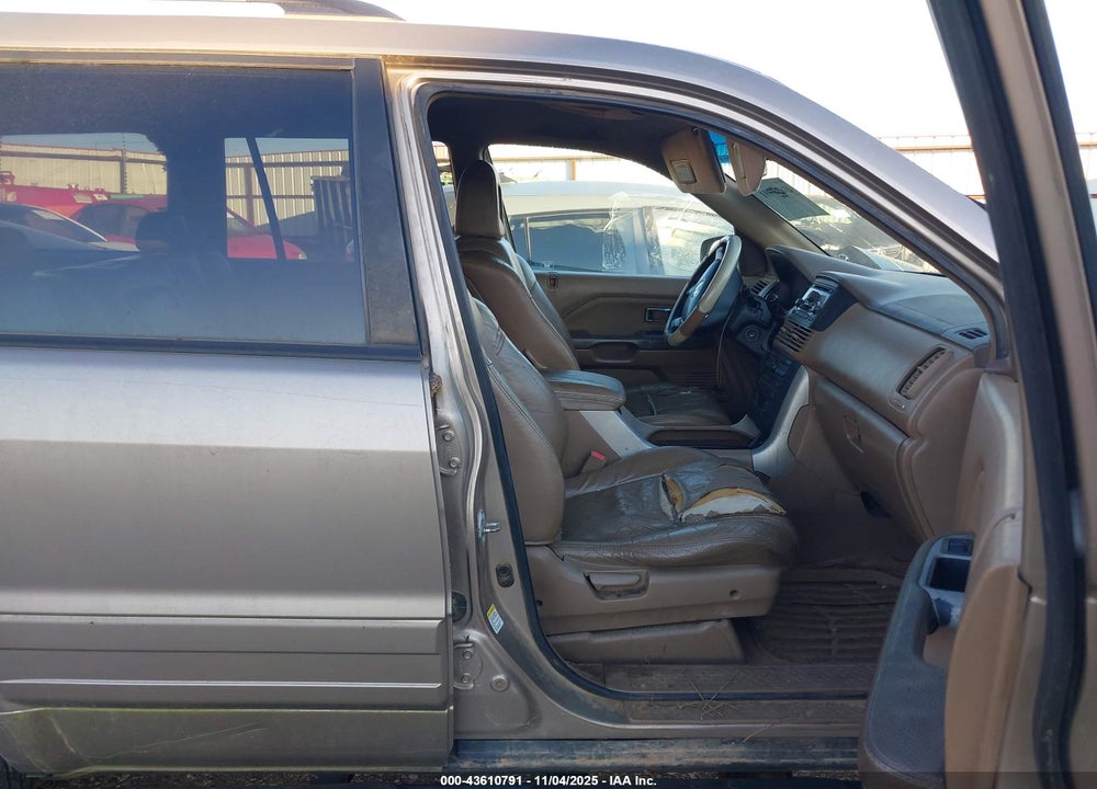 2004 HONDA PILOT EX-L VIN: 2HKYF18604H531501