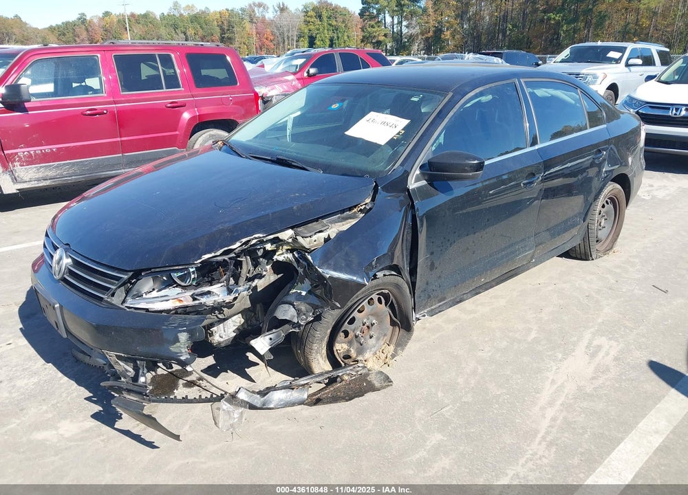 2017 VOLKSWAGEN JETTA VIN: 3VW2B7AJ4HM227846