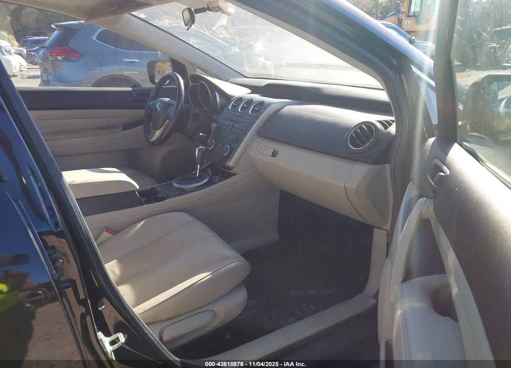 2011 MAZDA CX-7 I TOURING VIN: JM3ER2CM6B0357781