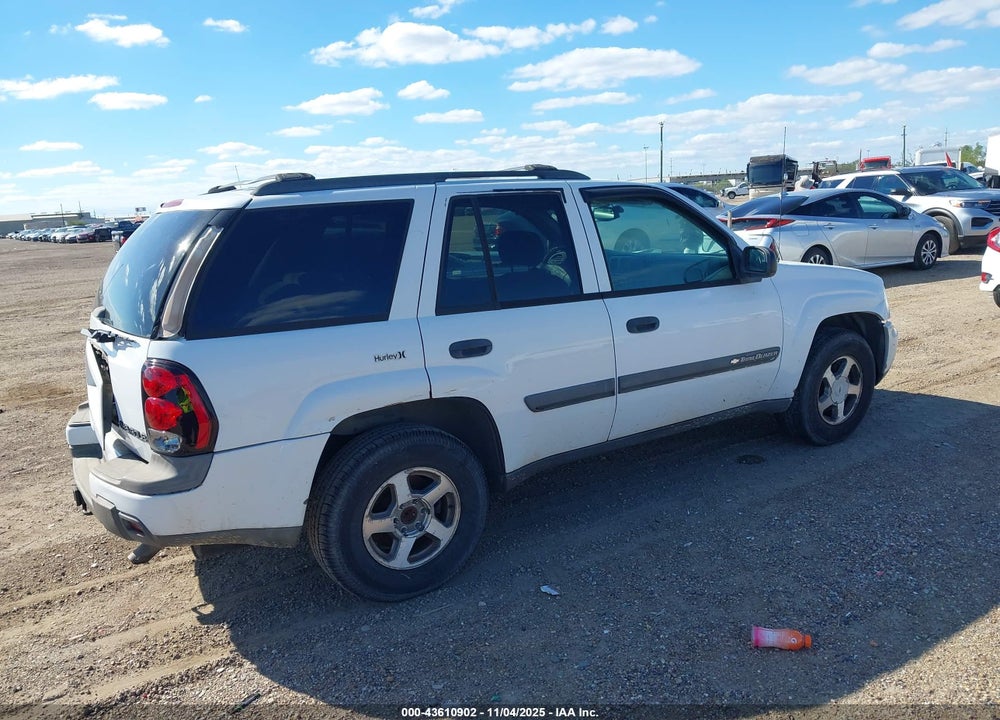 2002 CHEVROLET TRAILBLAZER LT VIN: 1GNDS13S022125092