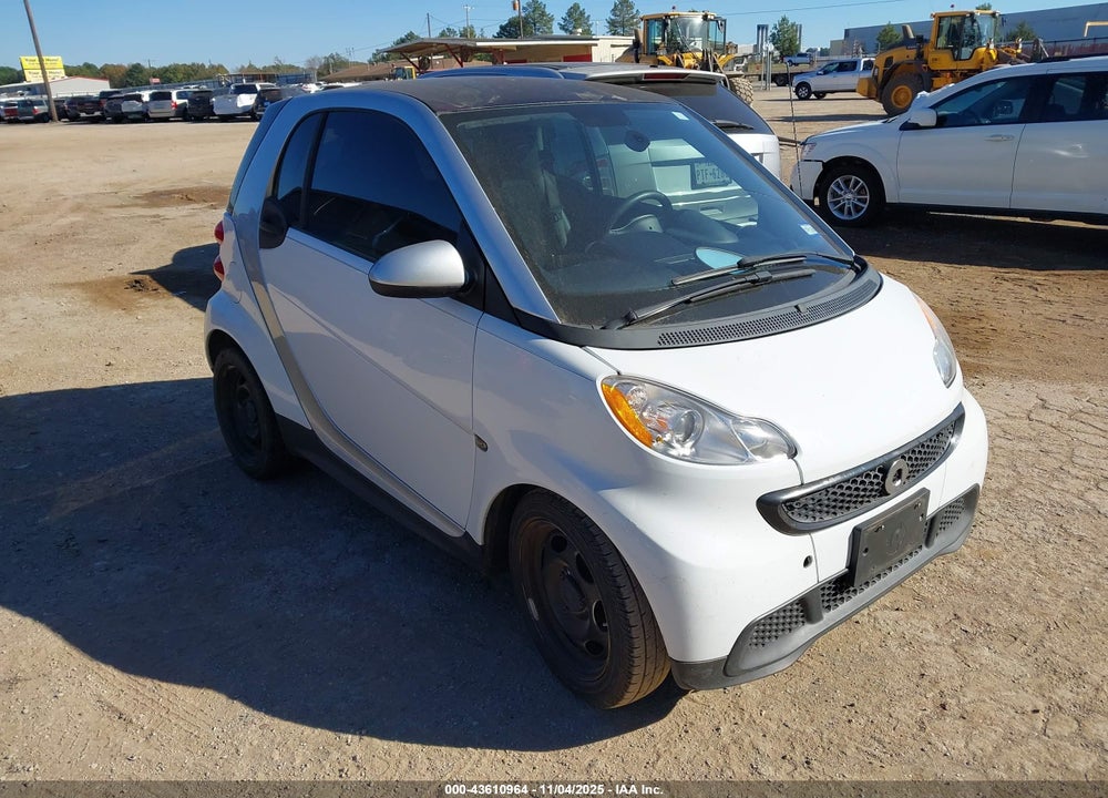 2014 SMART FORTWO PURE VIN: WMEEJ3BAXEK737620