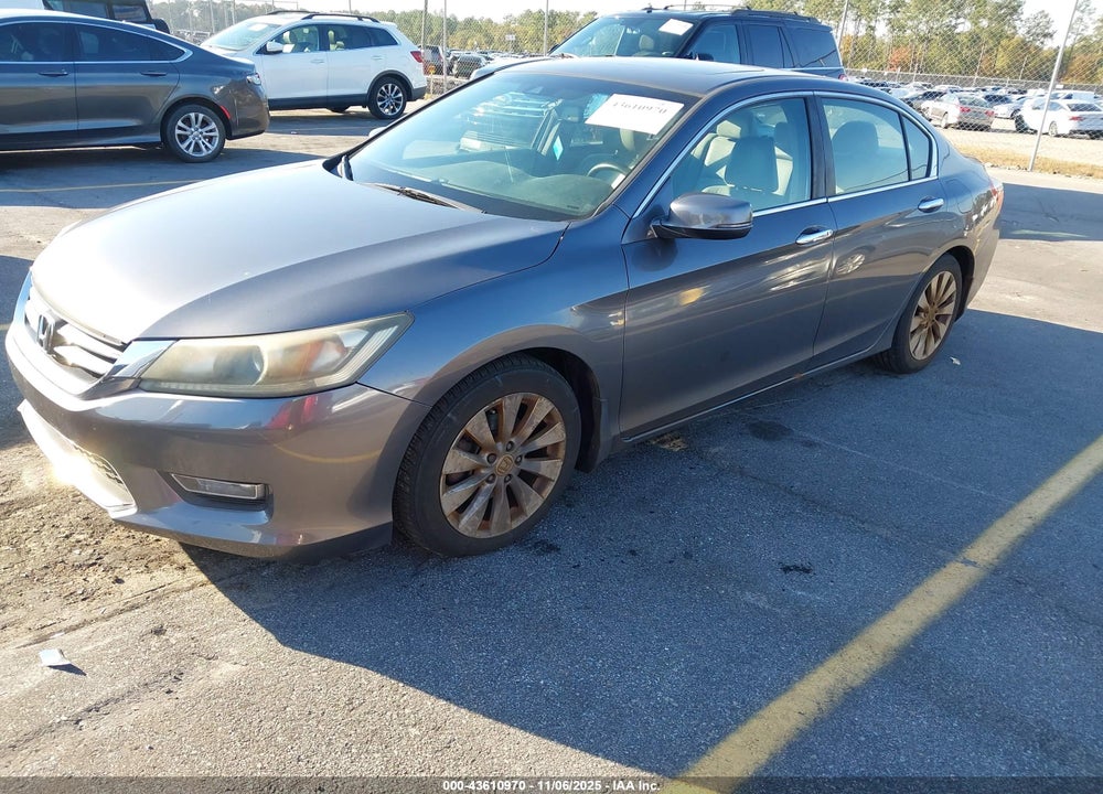 2013 HONDA ACCORD VIN: 1HGCR2F87DA139765