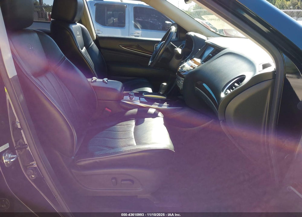 2013 INFINITI JX35 VIN: 5N1AL0MM8DC304153
