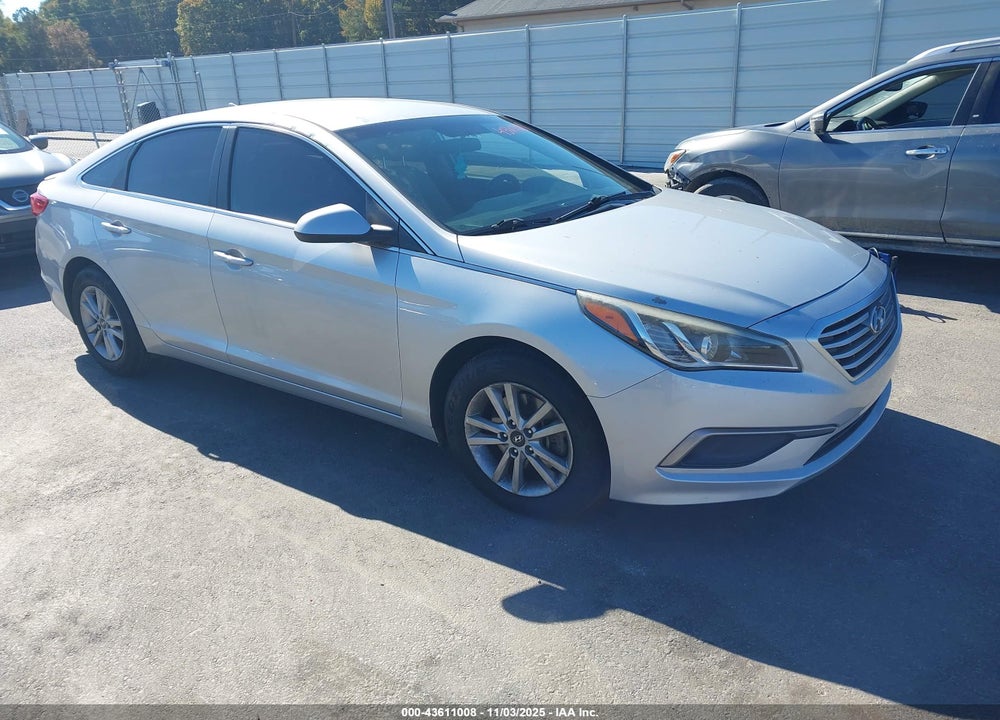 2017 HYUNDAI SONATA VIN: 5NPE24AF9HH585234
