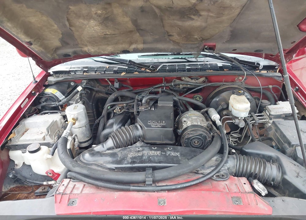 2000 CHEVROLET S-10 LS VIN: 1GCCS1956Y8309853