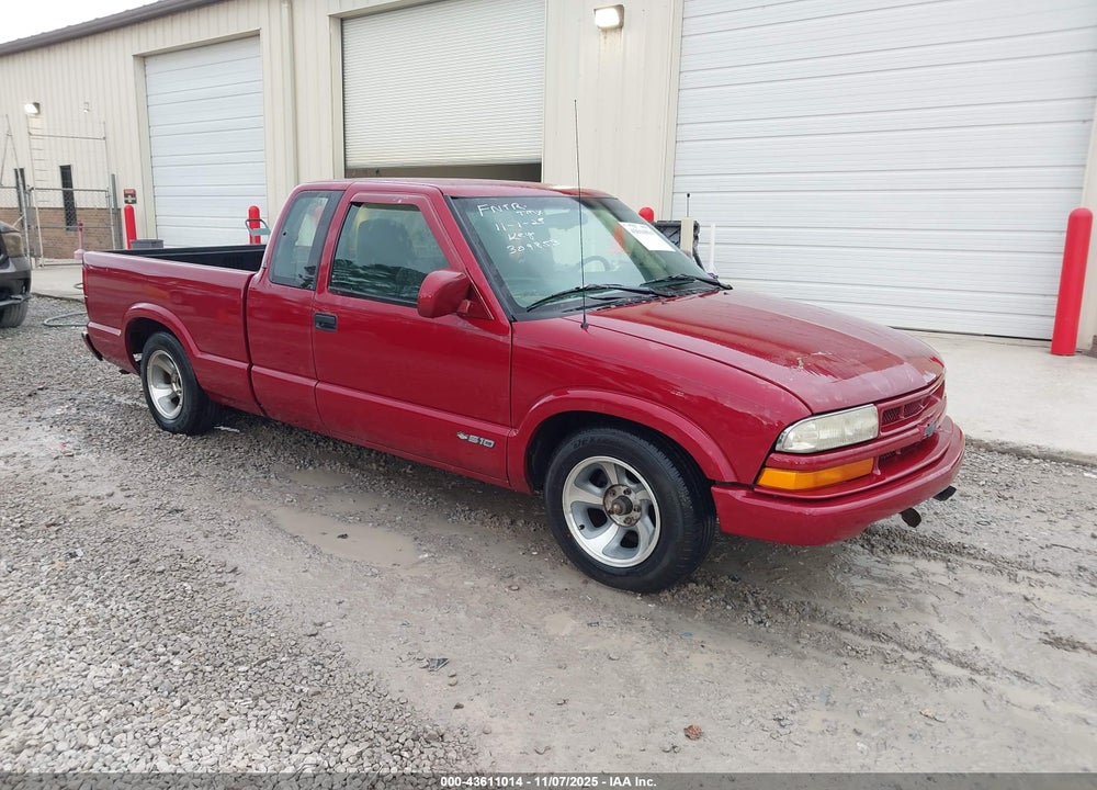 2000 CHEVROLET S-10 LS VIN: 1GCCS1956Y8309853
