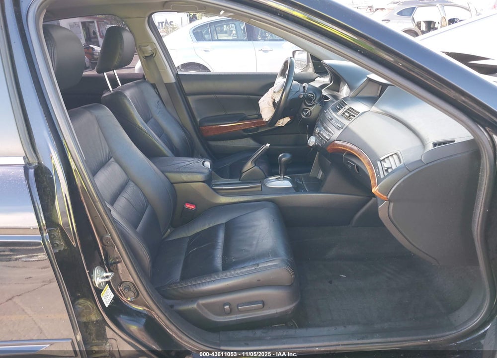 2012 HONDA ACCORD VIN: 1HGCP3F85CA022406