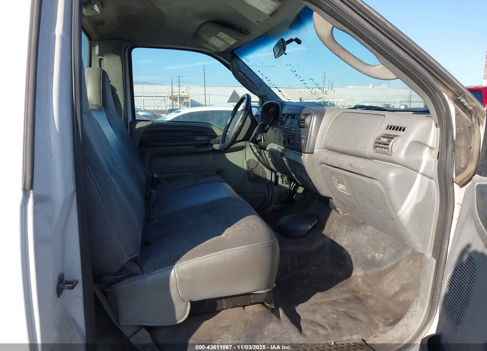 2007 FORD F-350 XL/XLT VIN: 1FTSF30537EA60369