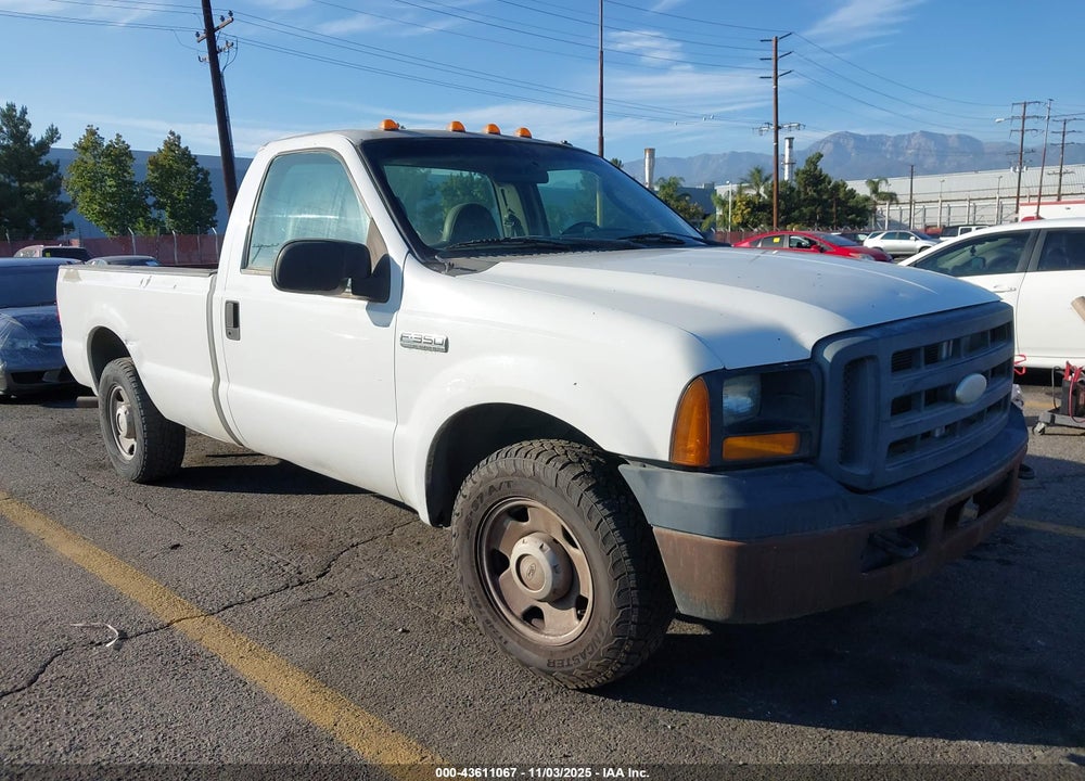 2007 FORD F-350 XL/XLT VIN: 1FTSF30537EA60369