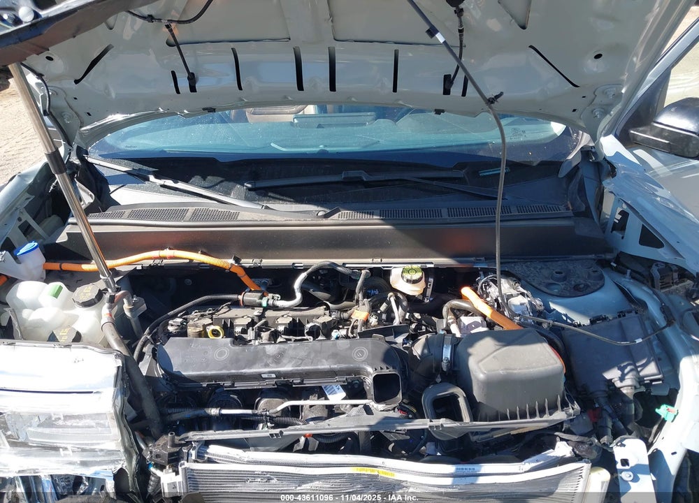 2024 FORD MAVERICK LARIAT VIN: 3FTTW8M30RRB80026