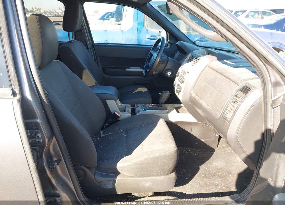 2010 FORD ESCAPE XLT VIN: 1FMCU0DG9AKB50263