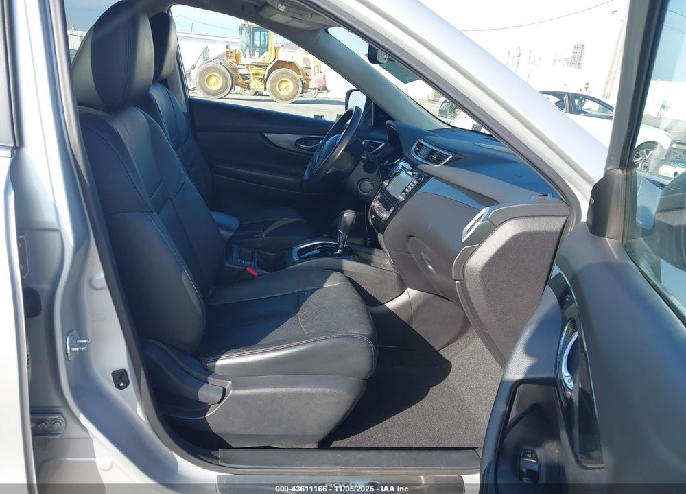 2014 NISSAN ROGUE SL VIN: 5N1AT2MT5EC864863
