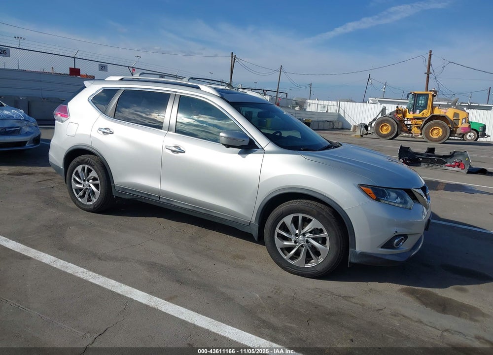 2014 NISSAN ROGUE SL VIN: 5N1AT2MT5EC864863