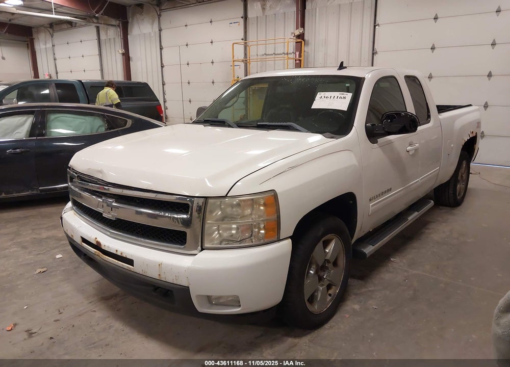 2011 CHEVROLET SILVERADO 1500 LTZ VIN: 1GCRKTE37BZ201253
