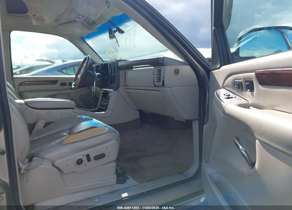 2003 CADILLAC ESCALADE STANDARD VIN: 1GYEC63T33R278259