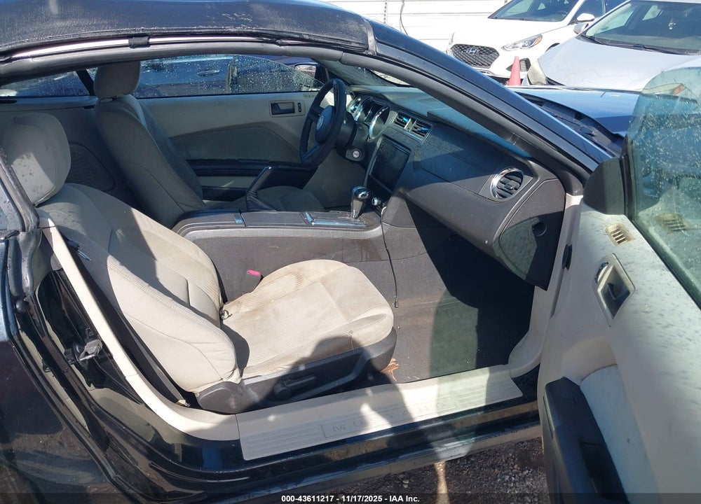 2010 FORD MUSTANG VIN: 1ZVBP8EN6A5122242