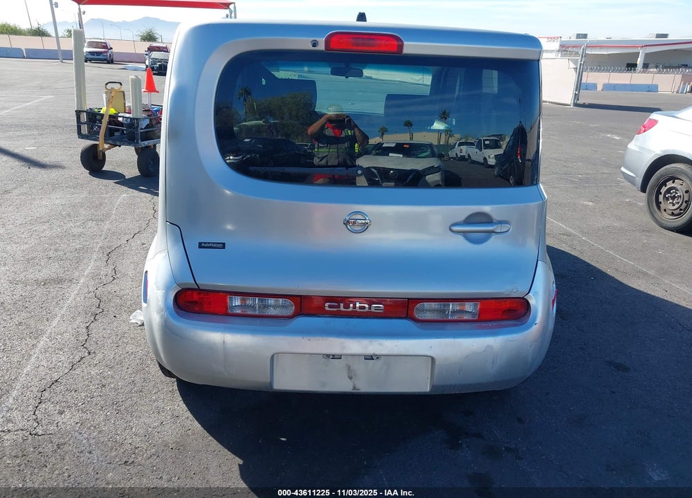 2010 NISSAN CUBE 1.8S VIN: JN8AZ2KR7AT158261