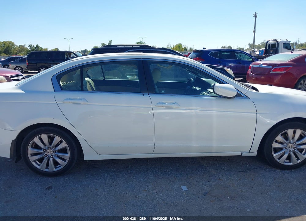 2012 HONDA ACCORD 2.4 EX-L VIN: 1HGCP2F88CA224828