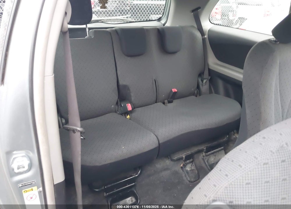 2010 TOYOTA YARIS VIN: JTDJT4K34A5314474
