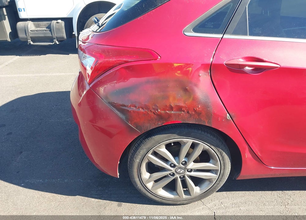 2016 HYUNDAI ELANTRA GT VIN: KMHD35LH5GU262960