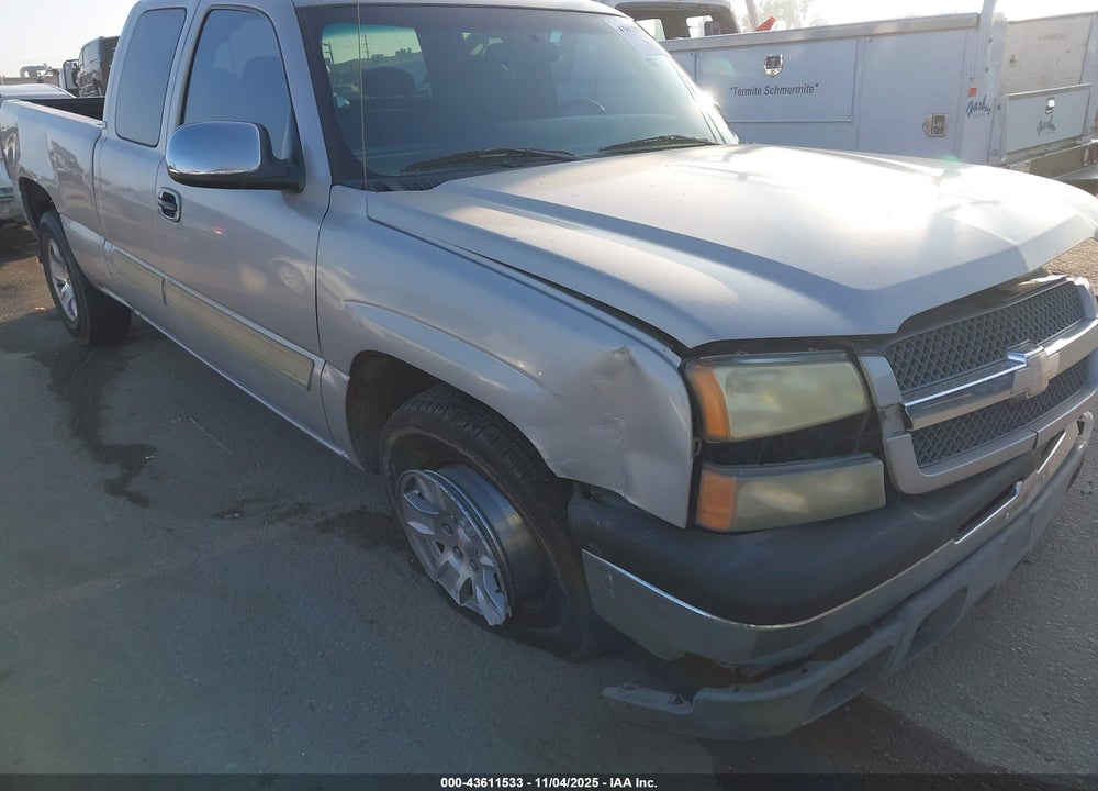 2004 CHEVROLET SILVERADO 1500 LS VIN: 2GCEC19VX41197108