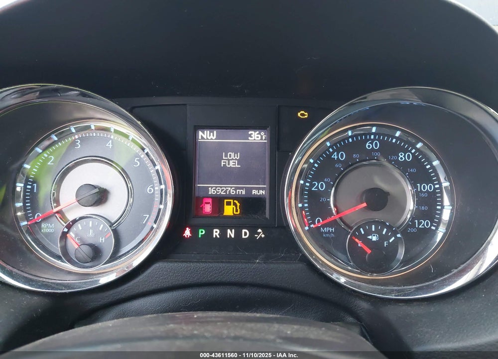 2015 CHRYSLER TOWN & COUNTRY TOURING-L VIN: 2C4RC1CGXFR628496