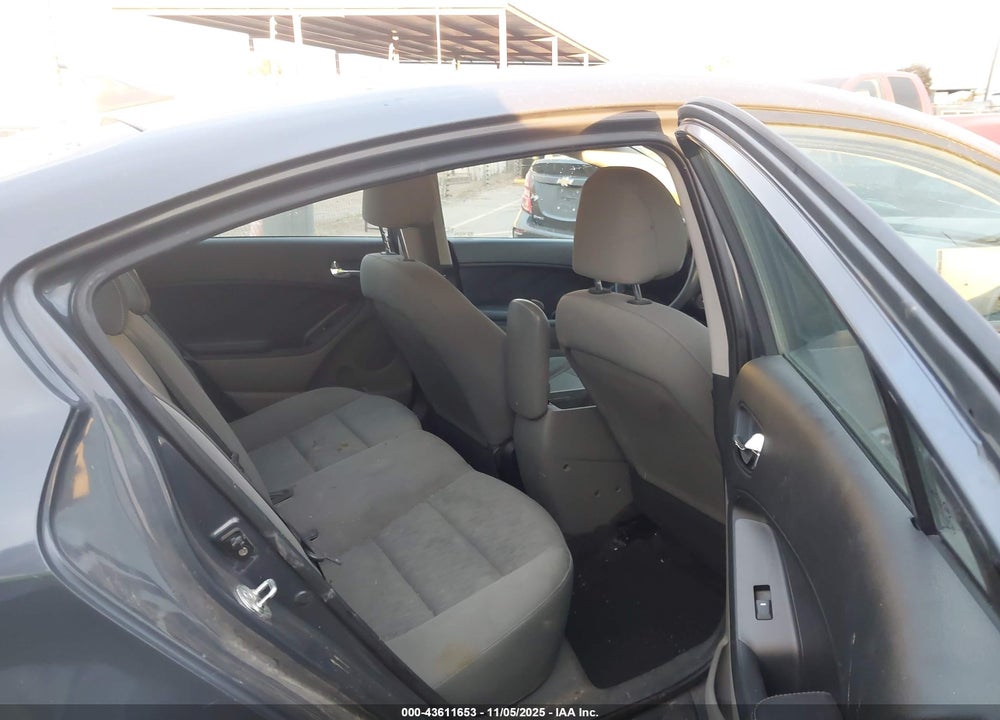 2014 KIA FORTE VIN: KNAFK4A65E5054609
