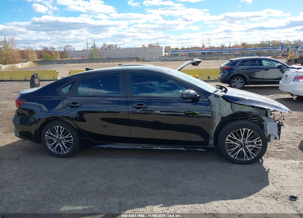 2023 KIA FORTE VIN: 3KPF54AD1PE557487