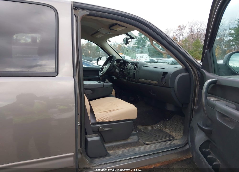 2012 CHEVROLET SILVERADO 1500 LT VIN: 1GCRKSE79CZ219803